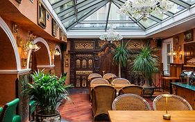 Hotel U Zlateho Stromu Prague By Bhg